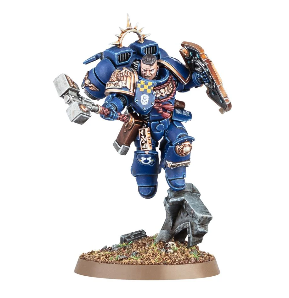 Warhammer 40k: Space Marines Captain With Jump Pack and Relic Shield - Image 2